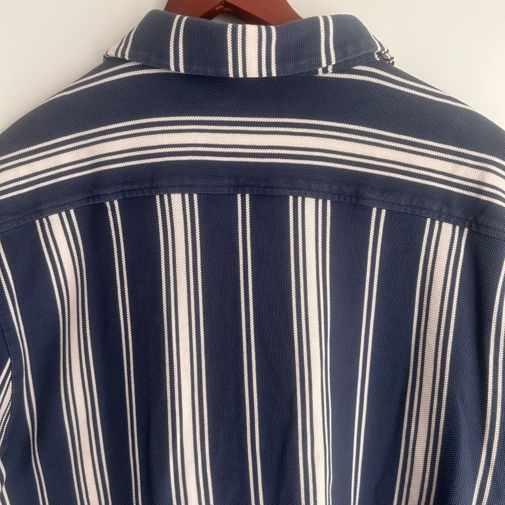 Simons Le 31 Blue and White Striped Casual Shirt - Picture 4 of 8